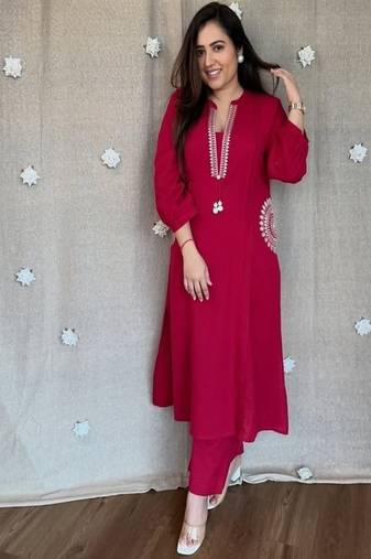 Floral embroidered pink pure cotton  kurta & trouser