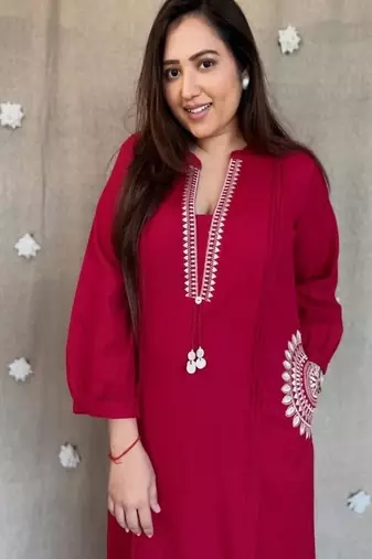 Floral embroidered pink  cotton  kurta & trouser