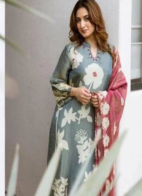 Floral printed round neck pure cotton kurta trosuer and dupatta set 4