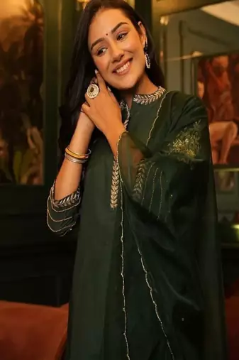 Floral embroidered round neck  cotton kurta trosuer and dupatta set