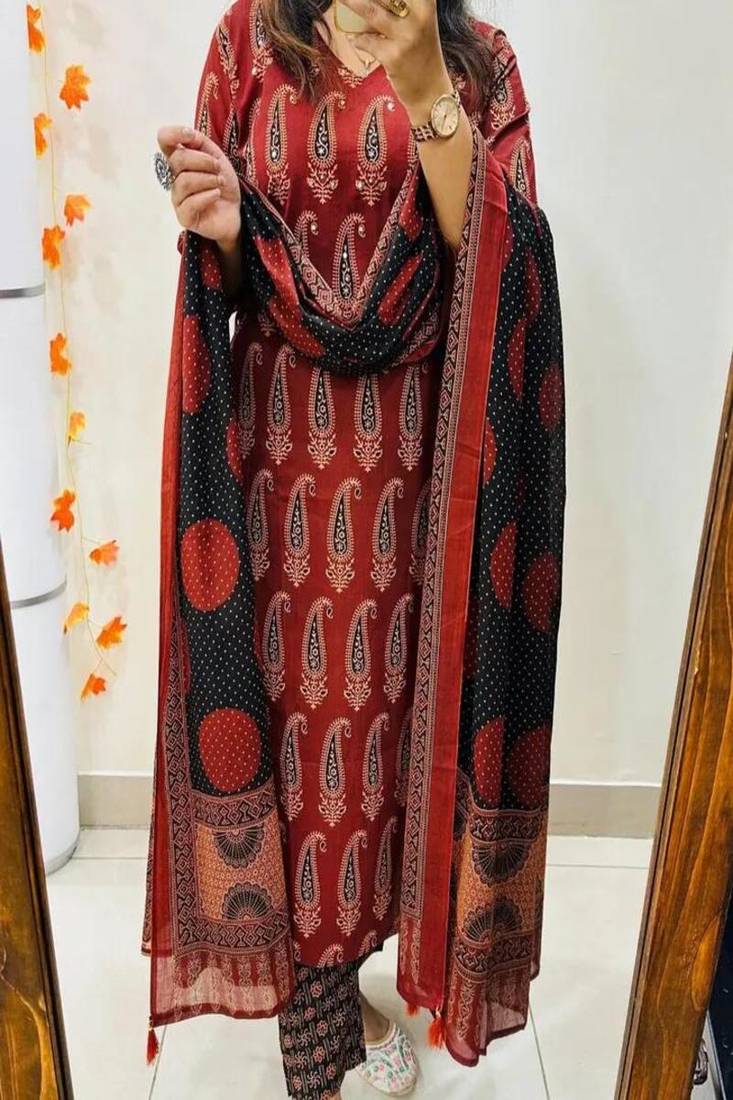 Floral printed v neck pure cotton kurta trosuer and dupatta set