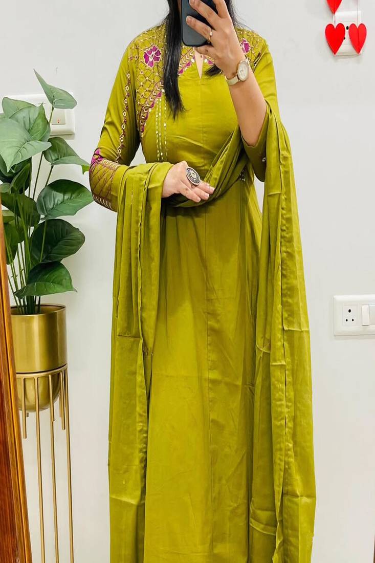 Floral embroidered round neck pure cotton kurta trosuer and dupatta set