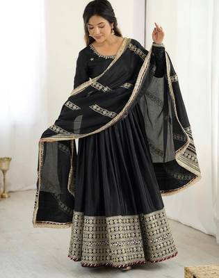 heavy chinon silk thred with sequnce work anarkali gown dupatta set 3
