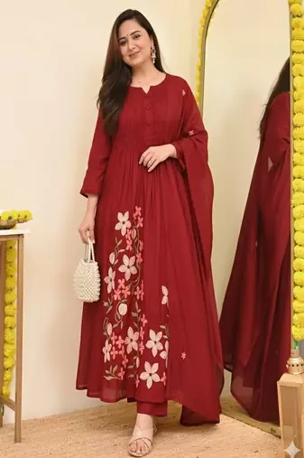 Floral embroidered round neck pure cotton kurta trosuer and dupatta set