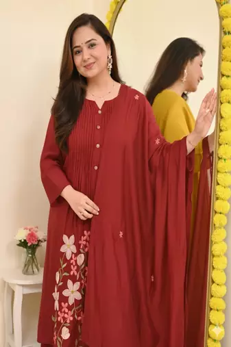 Floral embroidered round neck pure cotton kurta trosuer and dupatta set
