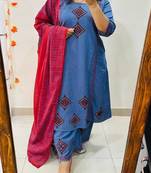 Floral embroidered round neck pure cotton kurta trosuer and dupatta set