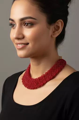 Nvr women vintage braided beads red coloured necklace