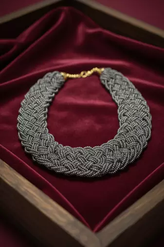 Nvr women vintage braided beads grey coloured necklace