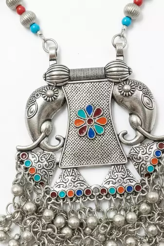 Nvr women oxidized silver-plated elephant design necklace