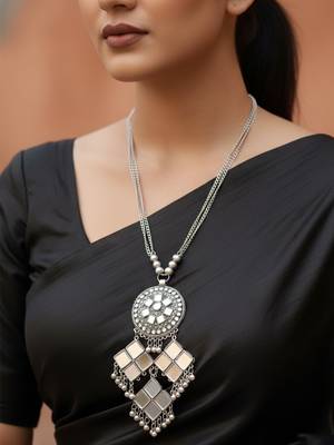 Nvr women oxidized silver plated mirror work necklace 1