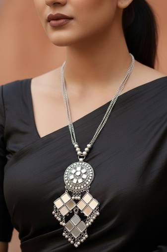 Nvr women oxidized silver plated mirror work necklace