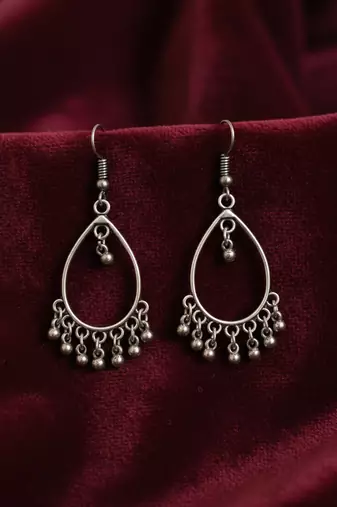 Nvr women's traditional silver plated chandbali earrings