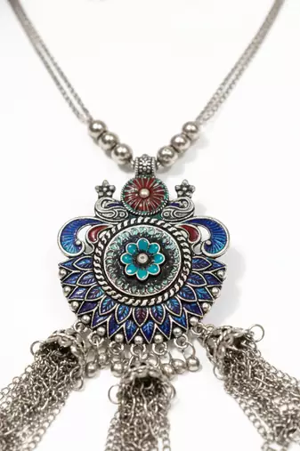 Nvr women's oxidised silver-plated tribal jewellery set