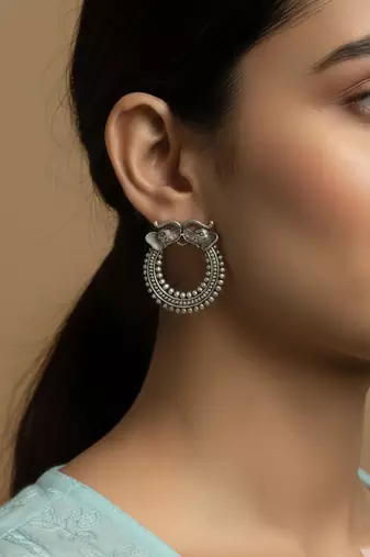 Nvr women oxidized silver plated elephant design drop earrings
