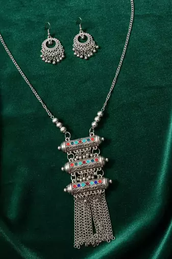 Nvr women oxidized silver-plated tribal jewellery set with chain tassels & colored stones