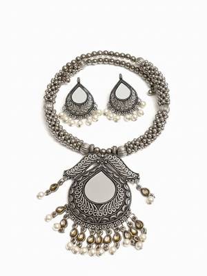 Nvr women oxidized silver-tone mirror & pearl ethnic necklace with earring set 3
