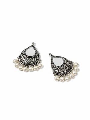 Nvr women oxidized silver-tone mirror & pearl ethnic necklace with earring set 4