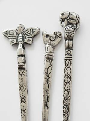 Nvr women's set of 3 assorted oxidised german silver juda hair stick 4