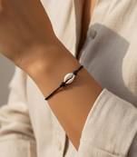 Nvr unisex adjustable cowrie shell bracelet 