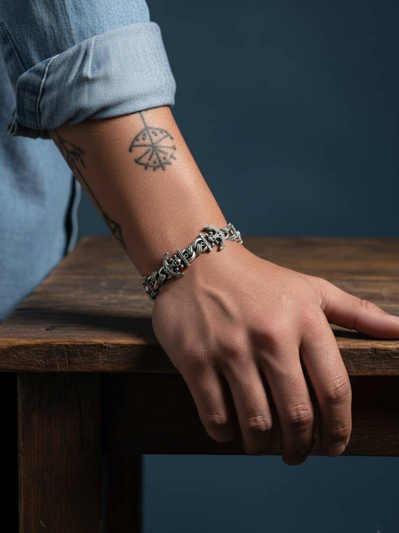 Nvr men's silver plated skull head link bracelet