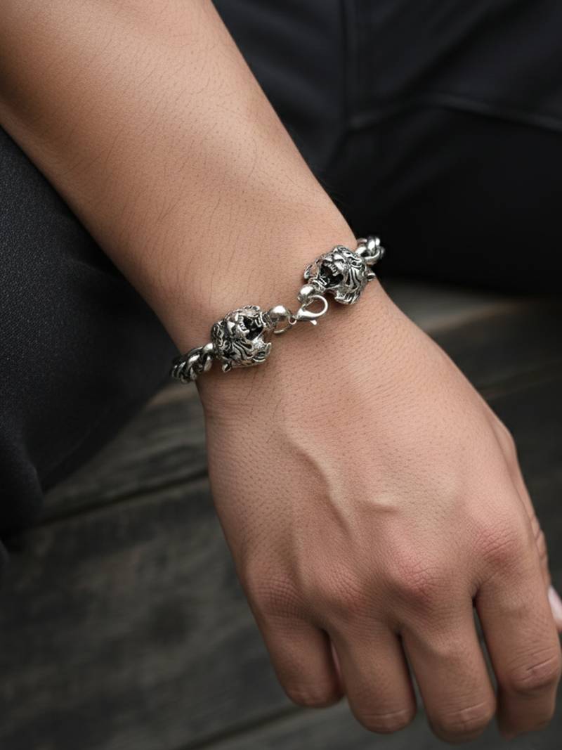 Nvr men's silver plated lion design bracelet
