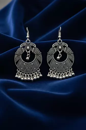 Nvr women's oxidized silver plated peacock design chandbali earrings