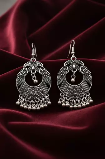 Nvr women's oxidized silver plated peacock design chandbali earrings