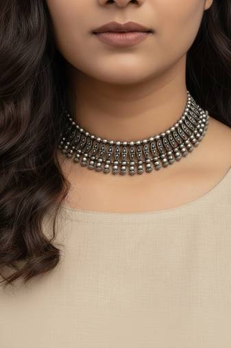 Nvr women traditional oxidised silver plated handmade necklace