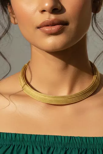 Nvr women handmade silver-plated multilayered hasli choker necklace