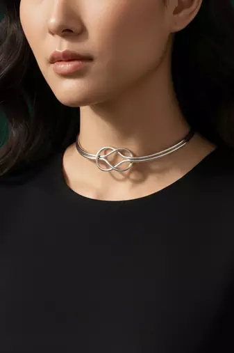 Nvr women's silver plated knot choker necklace