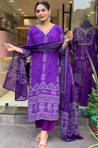 Women's purple french crepe embroidered kurta pant set with chinon dupatta