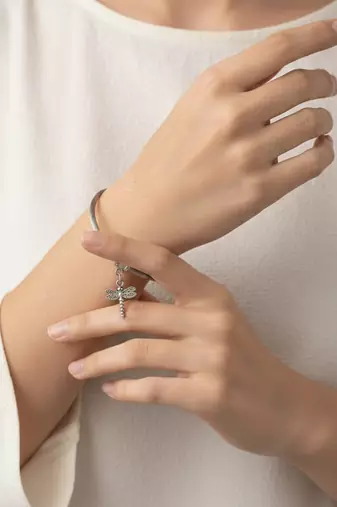 Nvr women silver plated adjustable charm bracelet