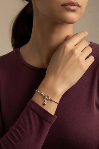 Nvr women's silver plated heart snake chain adjustable bracelet 