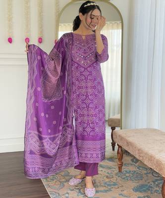 Purple french crepe sequin & stone embroidery kurta pant set with printed chinon dupatta 3