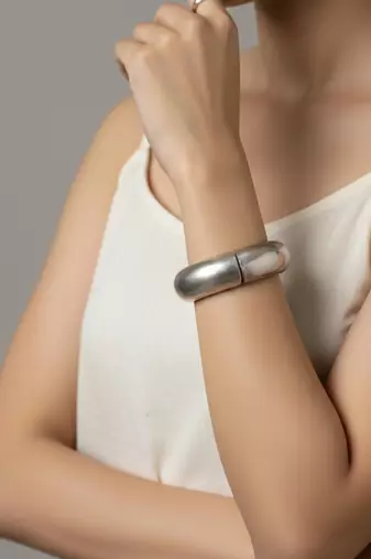 Nvr silver plated plain hinged kada bangle for women