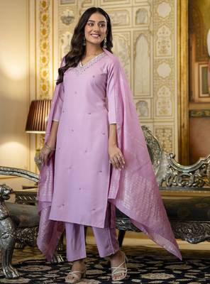 Women's pink viscose rayon sequin stone embroidered v neck kurta pant set with chanderi dupatta 2
