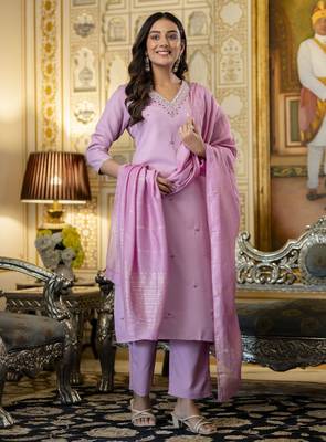 Women's pink viscose rayon sequin stone embroidered v neck kurta pant set with chanderi dupatta 4