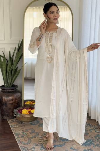 Women's off white viscose chanderi embroidered kurta pant set with jacquard dupatta