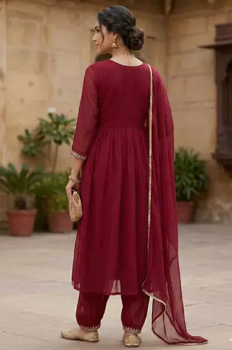Arriva fab women's faux georgette embroidered alia cut kurta set with dupatta