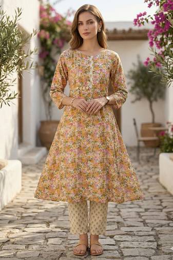 Arriva fab women's multicolor cotton blend floral printed kurta set with dupatta