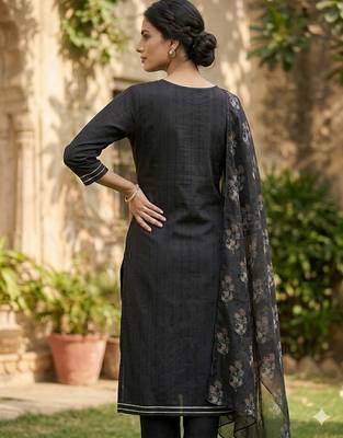 Arriva fab women's ply spun embroidered plain kurta set with dupatta 3