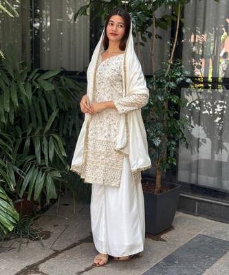 White and gold traditional sharara set 4