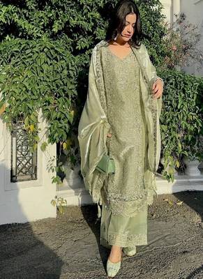 Pastel green embroidered palazzo set 1