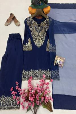 Navy blue embroidered palazzo set 3