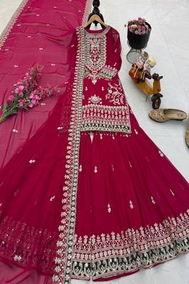 Deep pink heavy embroidered lehenga set 3