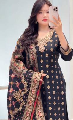 Black embroidered banarasi suit 3