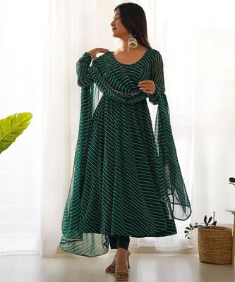 Dark-green printed kurta set 2