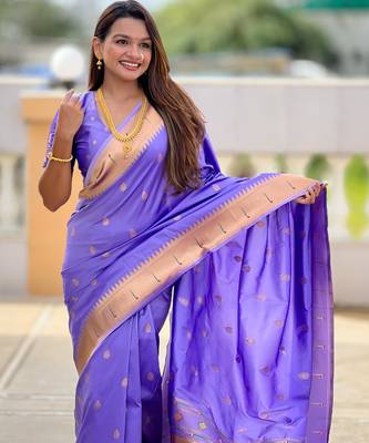 Soft paithani silk saree with zari weawing motifs design and meenakari weawing rich pallu 3