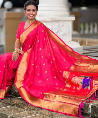Soft paithani silk saree with zari weawing motifs design and meenakari weawing rich pallu 4