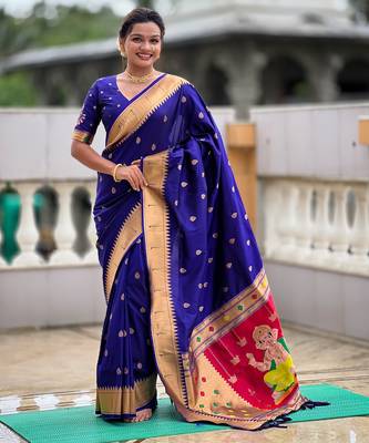 Soft paithani silk saree with zari weawing motifs design and meenakari weawing rich pallu 4